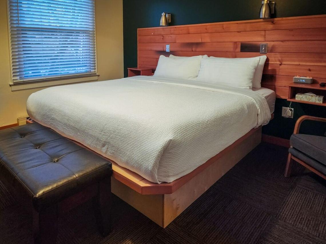  Cozy European simplicity and fluffy duvets draw travelers to the Inn of the White Salmon. Photo credit: June Russell-Chamberlin 