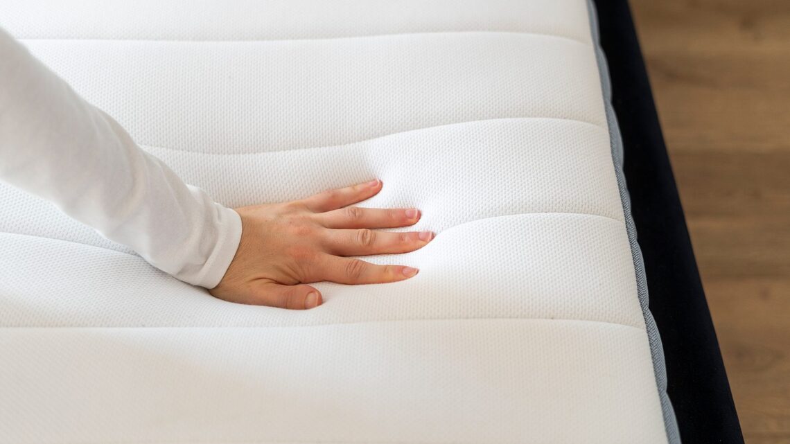 Labor Day Mattress Deals Are Already Rolling In-Shop These Deals at Serta, Leesa and More! 