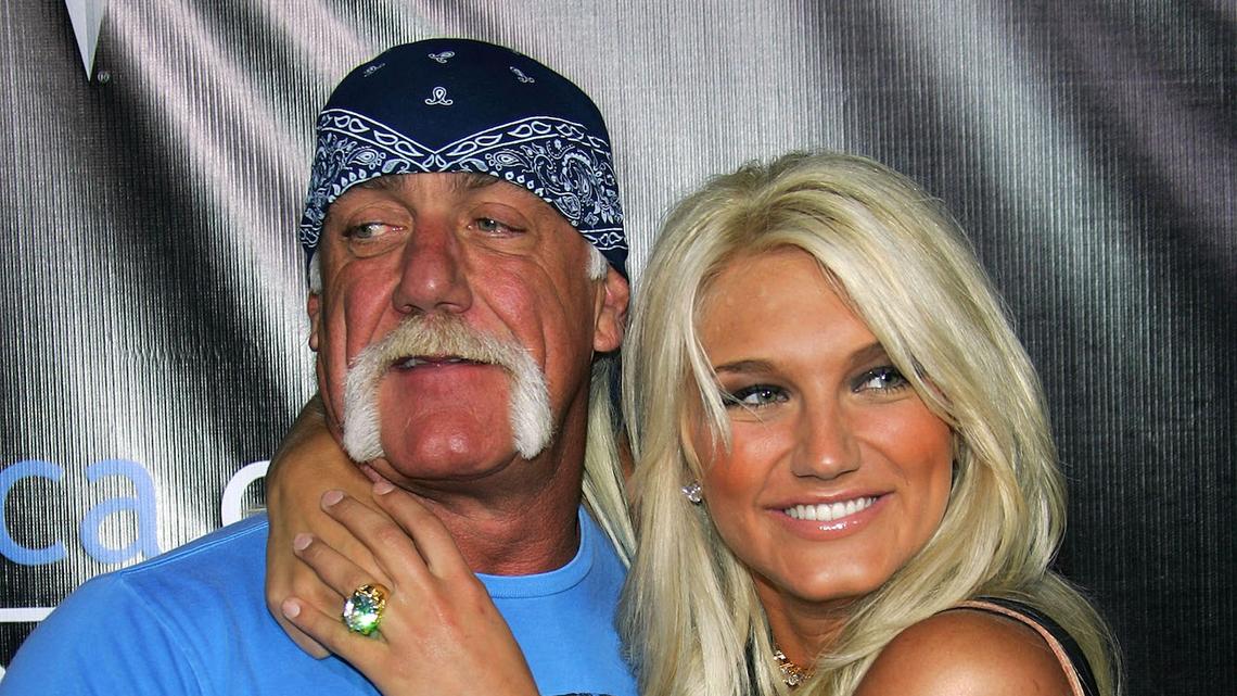 Brooke Hogan Defends Sharing Bikini Pic While Mourning Late Father Hulk 