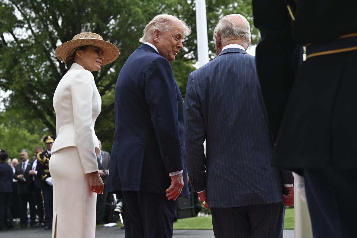 First lady Melania Trump, left, and President Donald Trump greet King Charles III and Queen Camilla during an arrival ceremony on the South Lawn of the White House in Washington, on Tuesday, April 28, 2026. (Kenny Holston/The New York Times)