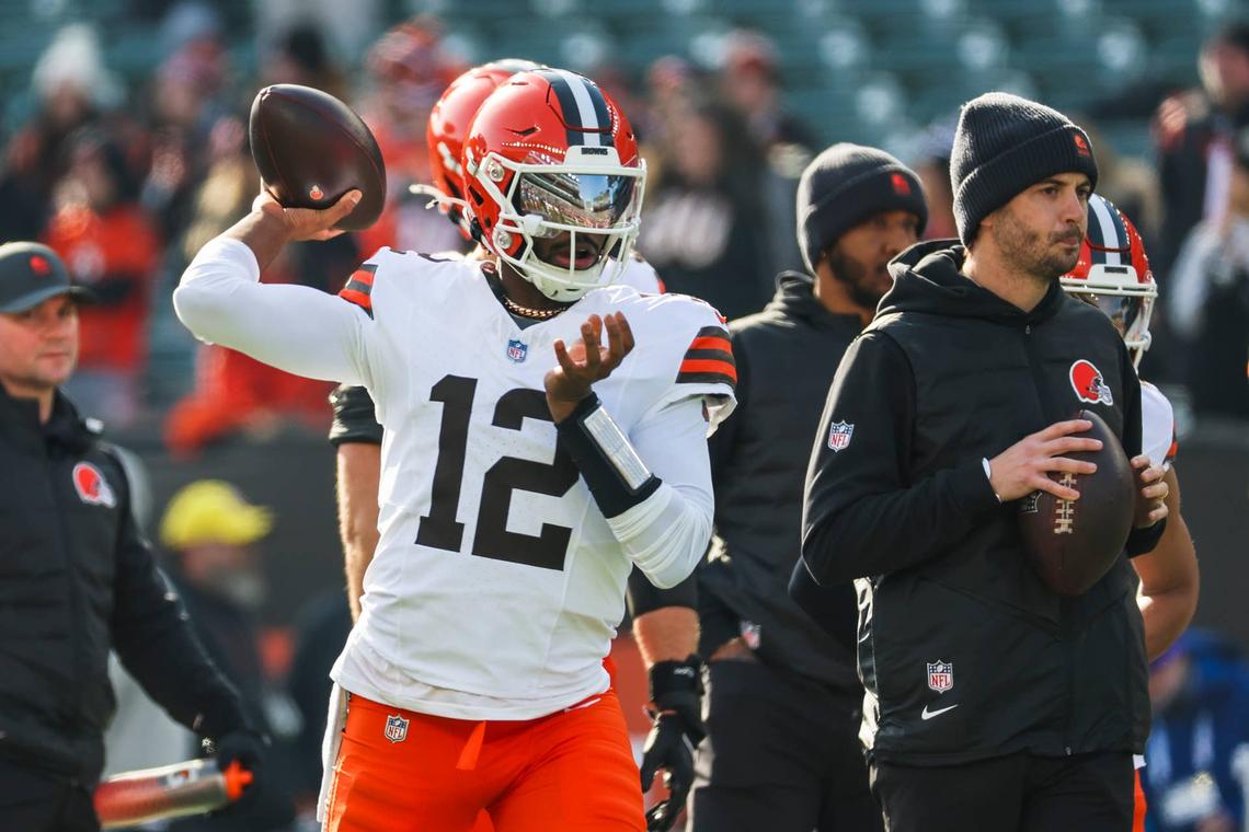  Jan 4, 2026; Cincinnati, Ohio, USA; Cleveland Browns quarterback Shedeur Sanders (12) participates in pregame warmups against the Cincinnati Bengals at Paycor Stadium. Mandatory Credit: Joseph Maiorana-Imagn Images 