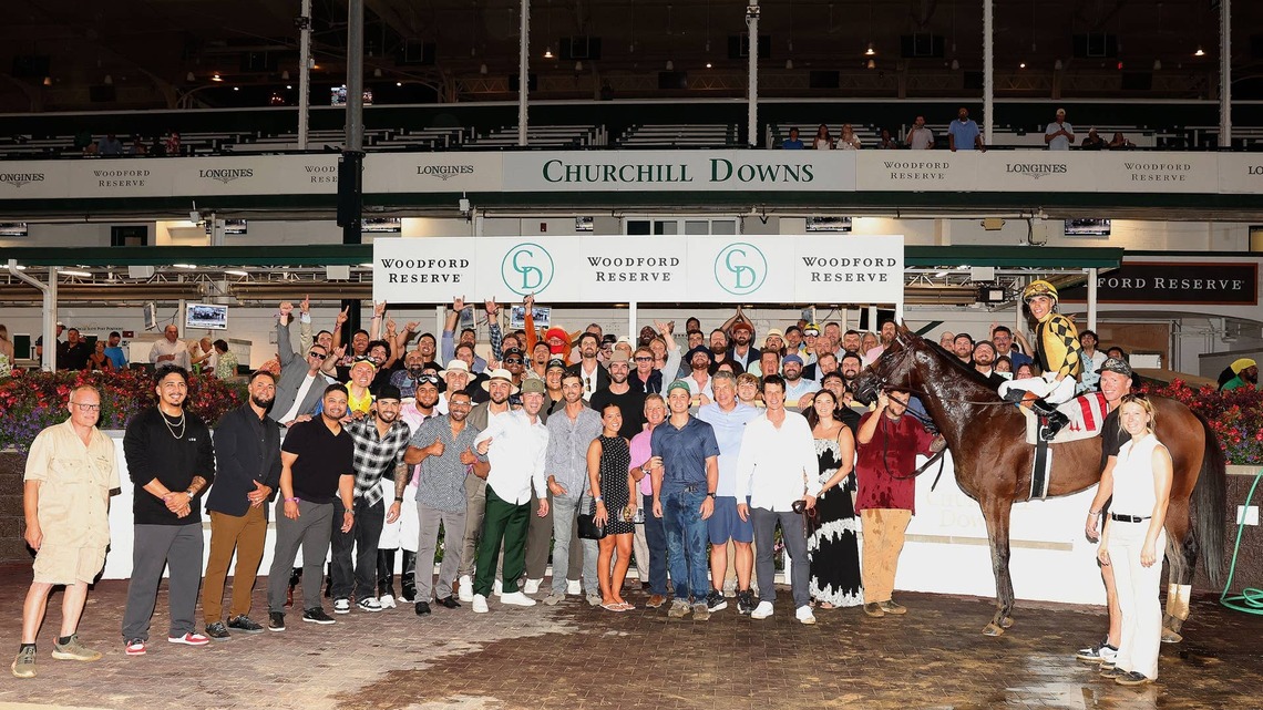 Chicago Cubs Fly The W At Churchill Downs With Act Of Parliament Victory 