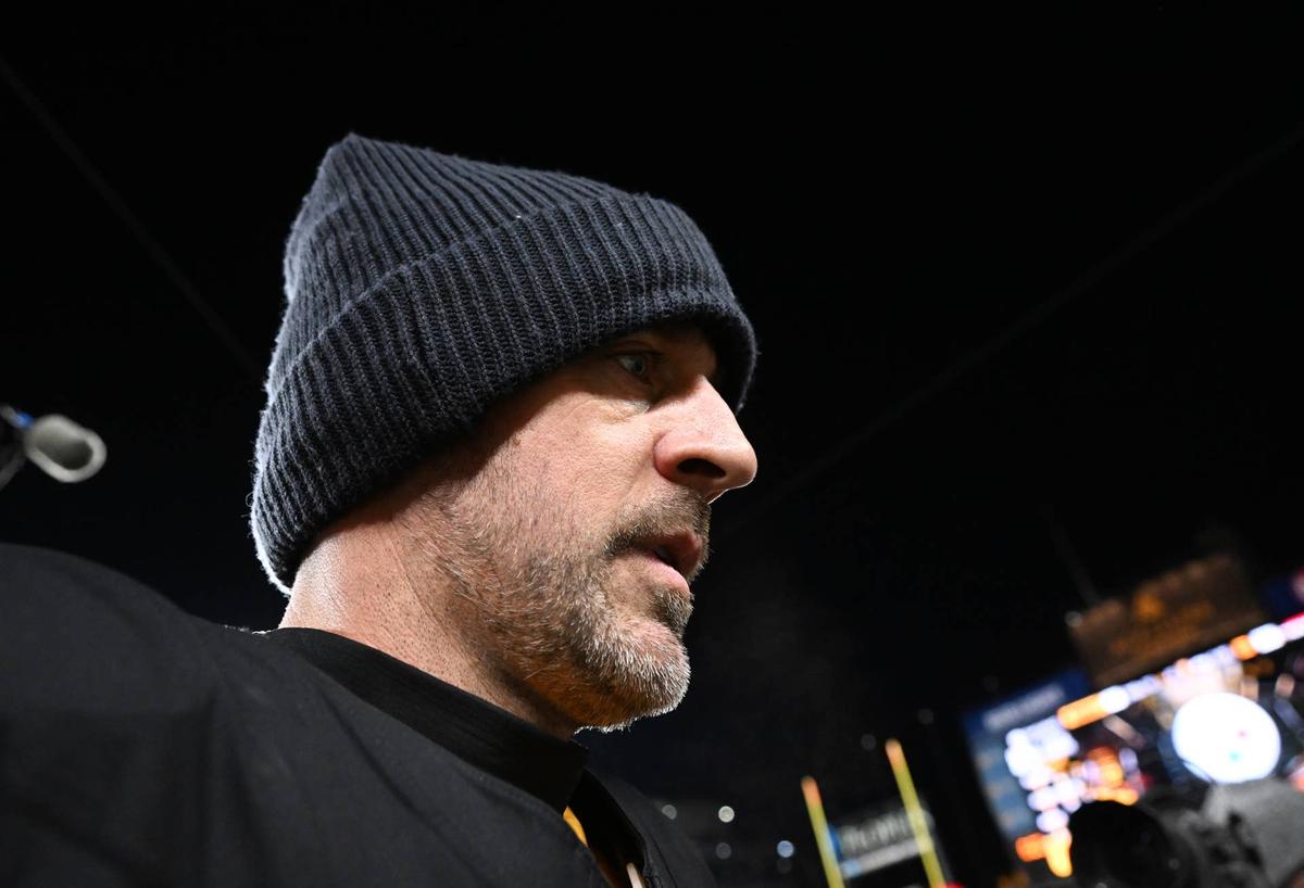  Pittsburgh Steelers quarterback Aaron Rodgers at Acrisure Stadium. Barry Reeger-Imagn Images