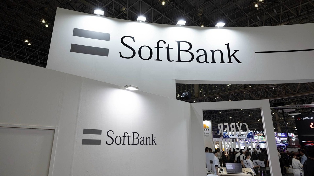  SoftBank doubles down on AI with massive infrastructure, chip, and superintelligence investments, aiming for a $6.4 trillion future vision. 