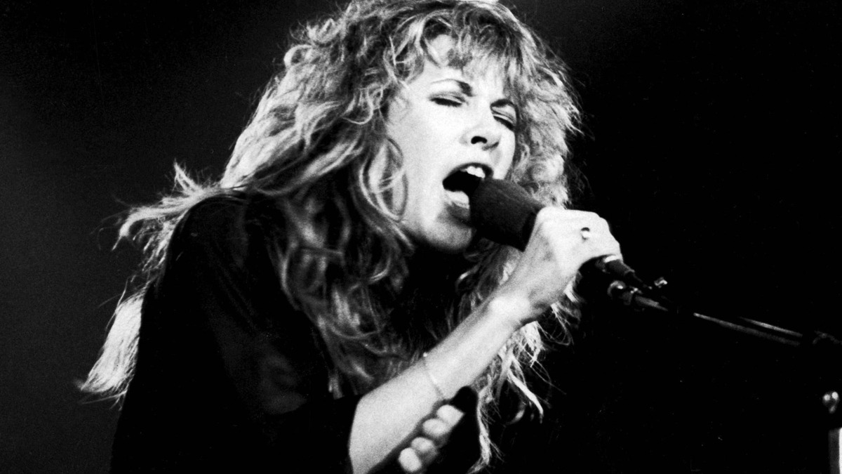 1977 Rock Song, Built Around ‘Damn Your Lies,' Is Still a Powerful Hit 49 Years Later
