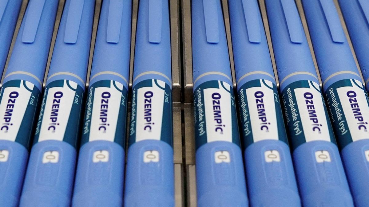 FILE PHOTO: Pens for the diabetes drug Ozempic sit on a production line to be packaged at the Danish drugmaker Novo Nordisk's site in Hillerod, Denmark, September 26, 2023. REUTERS/Tom Little/File Photo