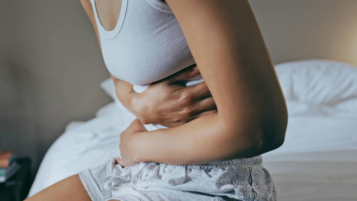 ‘I'm a Gastroenterologist-This Is the One Thing I Tell Every Patient With Bloating To Do Before Breakfast' 