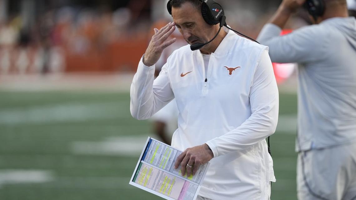 Texas Tech offers to buy out 'cupcake' games to add finger-pointing Texas 