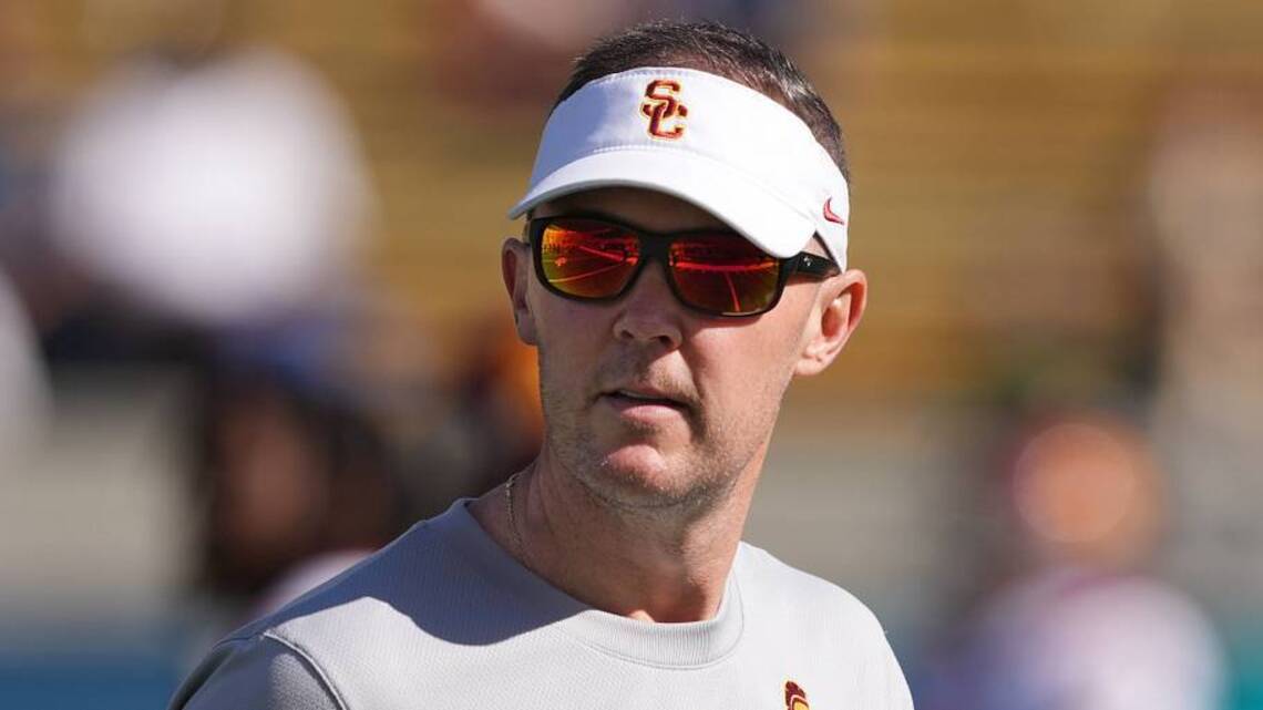 Elite California Receiver Recruit Schedules Game Day Visit With USC Trojans