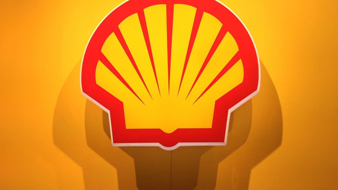 Exclusive-Shell-led LNG Canada could approve Phase 2 expansion by early October, sources say 