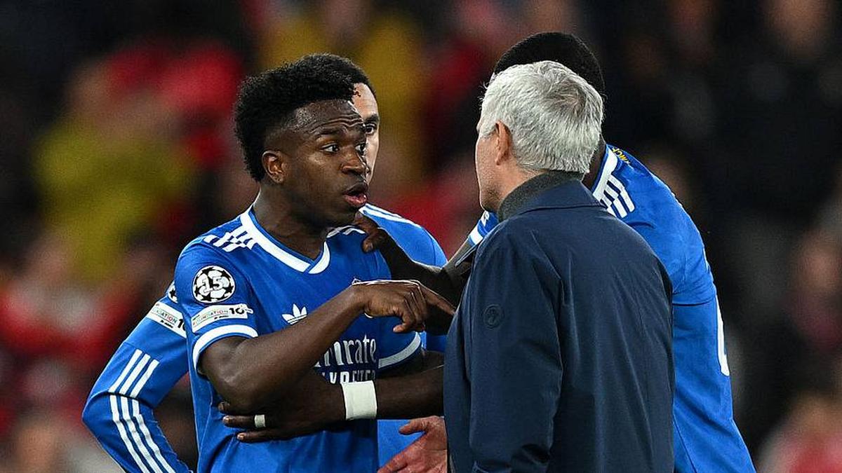  Vinicius Jr (left) was not supported by José Mourinho when he reported racist abuse. | Octavio Passos/UEFA/Getty Images 