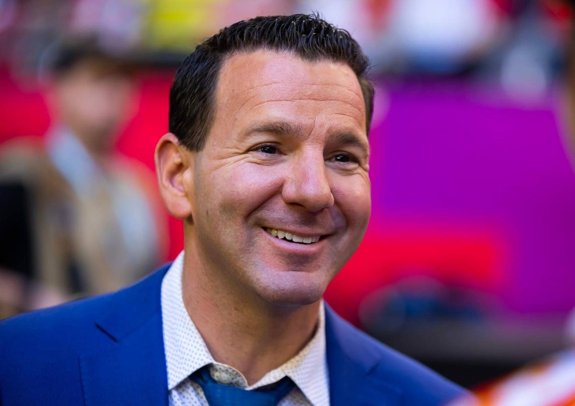  Feb 12, 2023; Glendale, Arizona, US; NFL reporter Ian Rapoport on the sideline before Super Bowl LVII at State Farm Stadium. Mandatory Credit: Mark J. Rebilas-USA TODAY Sports 