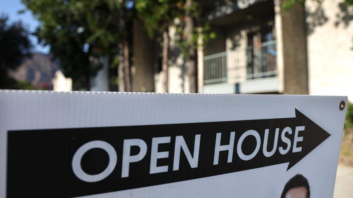 Mortgage Rates Climb for 5th Week as Iran War Weighs on U.S. Housing Market