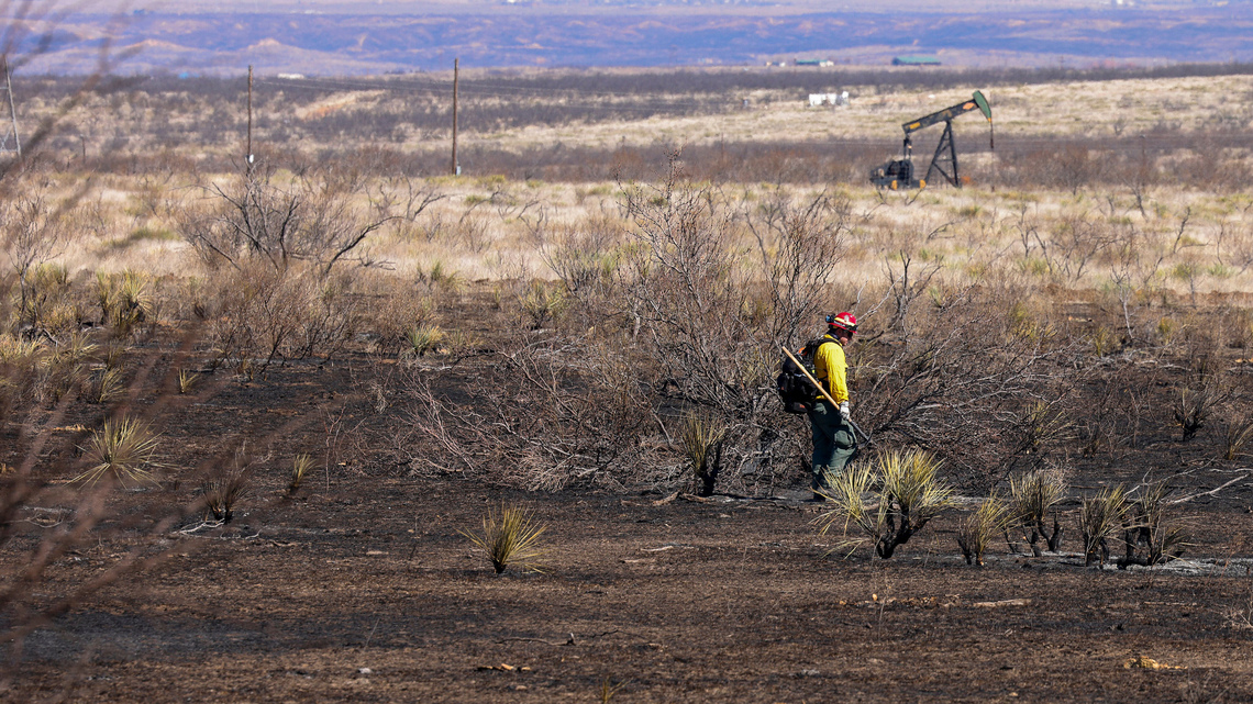Wildfire risk rises in North Texas as triple-digit temps continue into Tuesday 