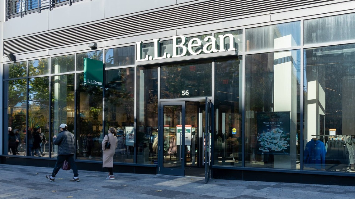 L.L.Bean's Iconic Field Coat Now Comes in a Dog Version-and It's Fully Reversible 