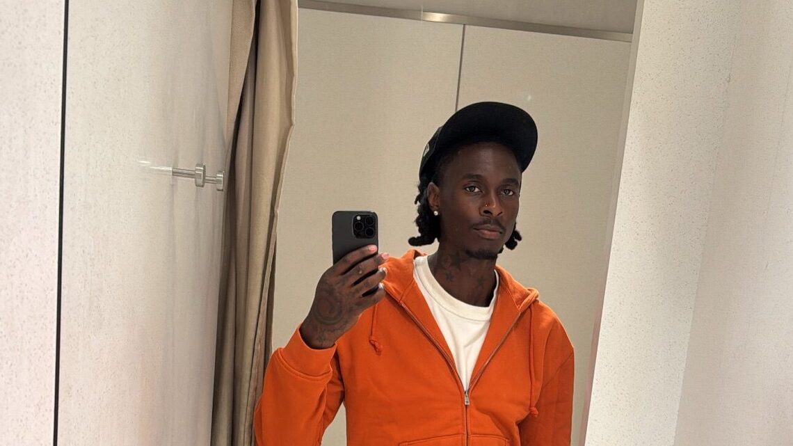 Soccer Player Quevin Castro Dead at 25 After Collapsing During Match 