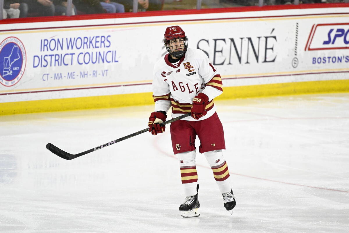  Aram Minnetian won gold with Team USA at the 2023 World Men's Under-18s and 2025 World Junior Championship. He was also a Hockey East champion with Boston College in 2023-24. (Eric Canha-Imagn Images) 