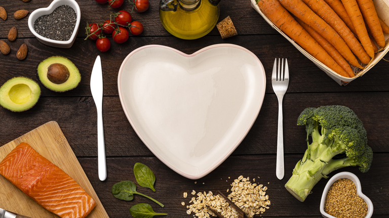Lower Your Blood Sugar and Cholesterol With These Heart-Smart Foods