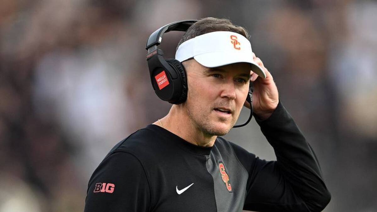  Sep 13, 2025; West Lafayette, Indiana, USA; Southern California Trojans head coach Lincoln Riley stands on the sidelines during the first quarter against the Purdue Boilermakers at Ross-Ade Stadium. Mandatory Credit: Marc Lebryk-Imagn Images | Marc Lebryk-Imagn Images 
