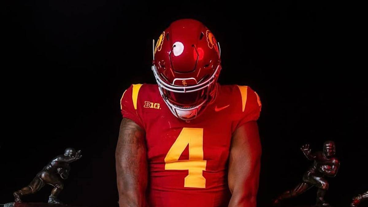  USC signee Edna Karr (LA) defensive lineman Jahkeem Stewart / Instagram / @flashoutjah | @flashoutjah 