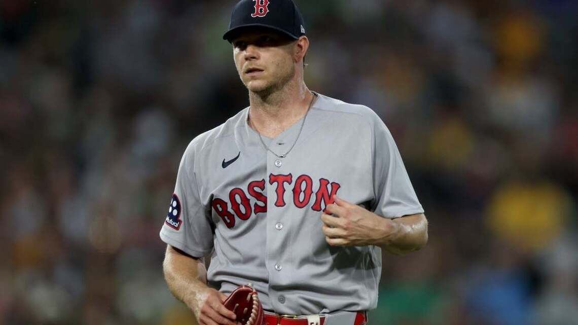 Sonny Gray, Red Sox vie to keep rolling in finale vs. Marlins