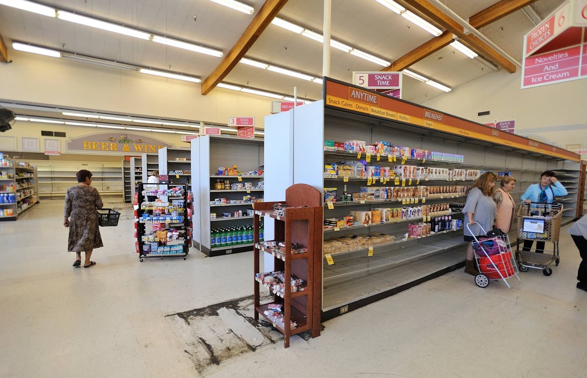  Brookshire Grocery Company confirms four store closures. 