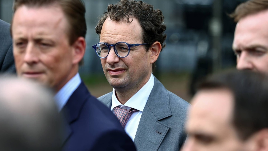 Anthropic's IPO results in an unusual contradiction for investors