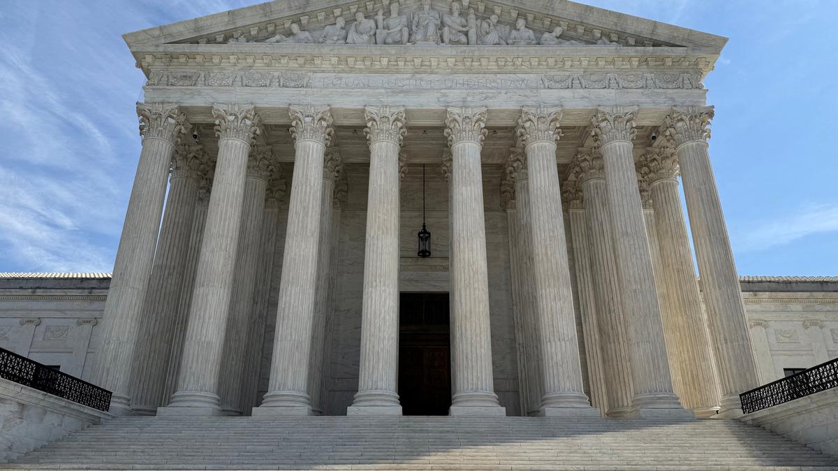 FILE PHOTO: A view of the U.S. Supreme Court building in Washington, D.C., U.S., March 14, 2026. REUTERS/Will Dunham/File Photo