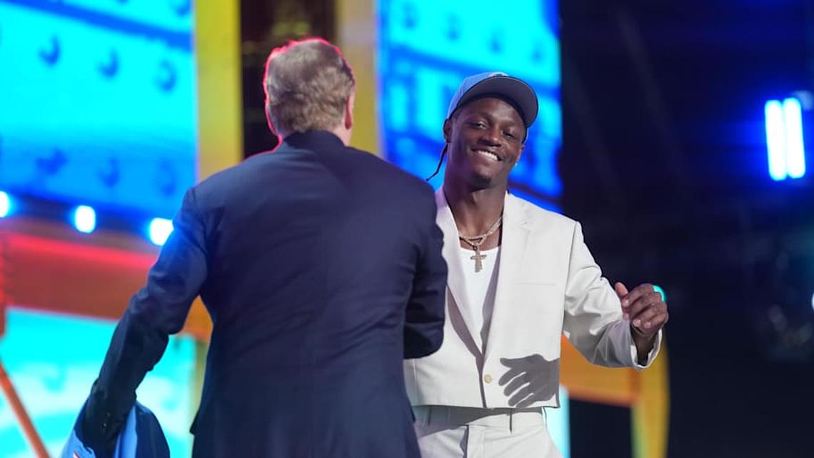  Ohio State's Carnell Tate was the first of a slew of Buckeyes to be taken in the 2026 NFL draft, when the Titans made him the No. 4 pick. | Kirby Lee-Imagn Images 