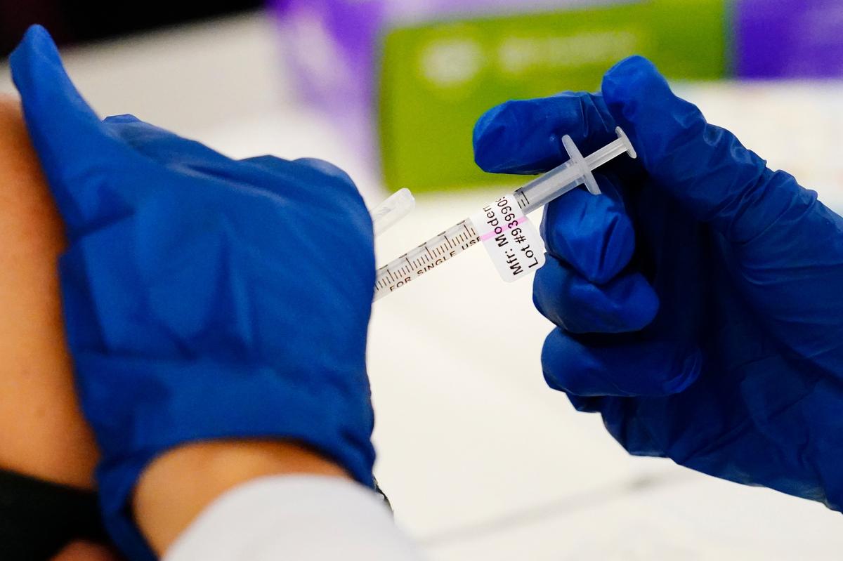 The Tri-Cities continues to have low COVID-19 vaccination rates compared to the rest of Washington state. (AP Photo/Matt Rourke, File)