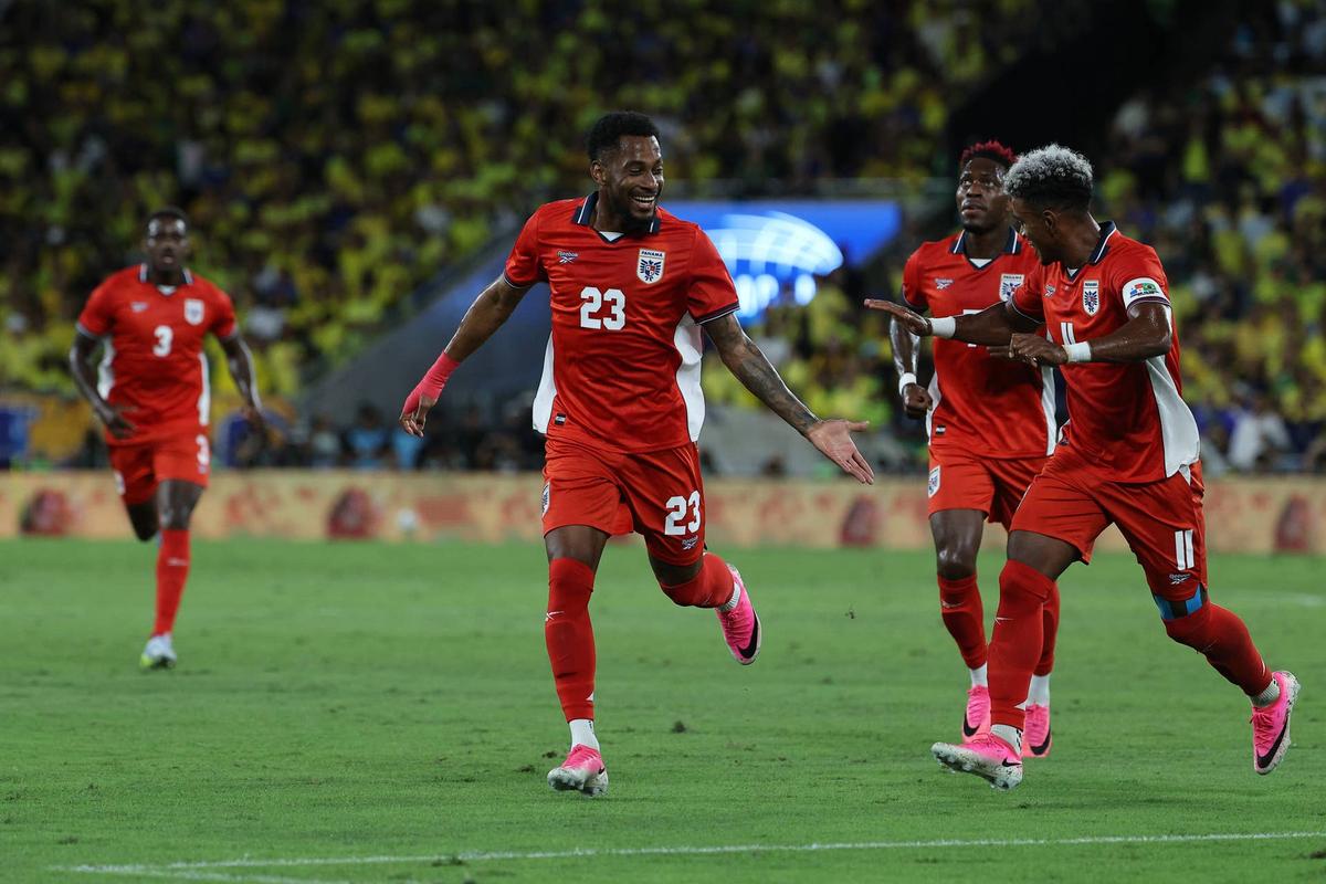  Michael Murillo of Panama his team's first goal scored by an goal by Matheus Cunha of Brazil (not in frame) with teammates during the international friendly match between Brazil and Panama at Maracana Stadium on May 31, 2026 in Rio de Janeiro, Brazil. (Photo by Wagner Meier/Getty Images) Photo by Wagner Meier/Getty Images