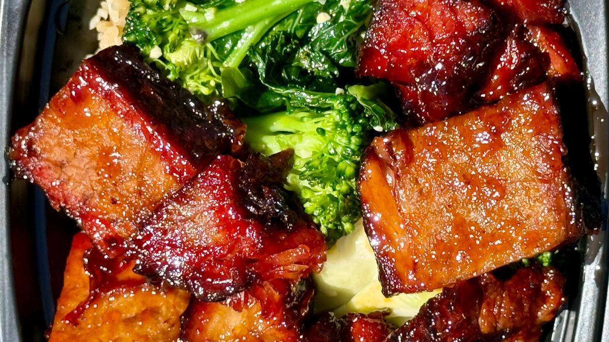 Cantonese BBQ Brisket is new at Panda Express. Here it’s served in a bowl with Super Greens and fried rice. (Photo by Fielding Buck, The Press-Enterprise/SCNG)