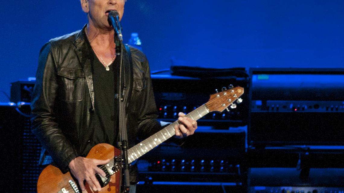 Lindsey Buckingham's Accused Stalker Speaks Out Following His Recent Assault 