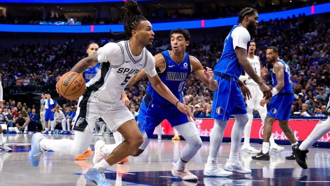Victor Wembanyama, Spurs pull away from short-handed Mavs 