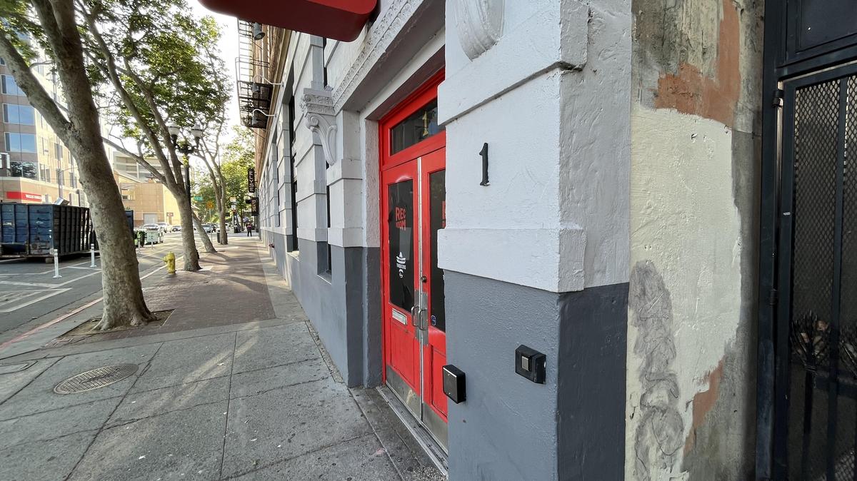 Entrance area of a commercial building at 1 East San Fernando Street in downtown San Jose, seen on April 15, 2026.

(George Avalos/Bay Area News Group)