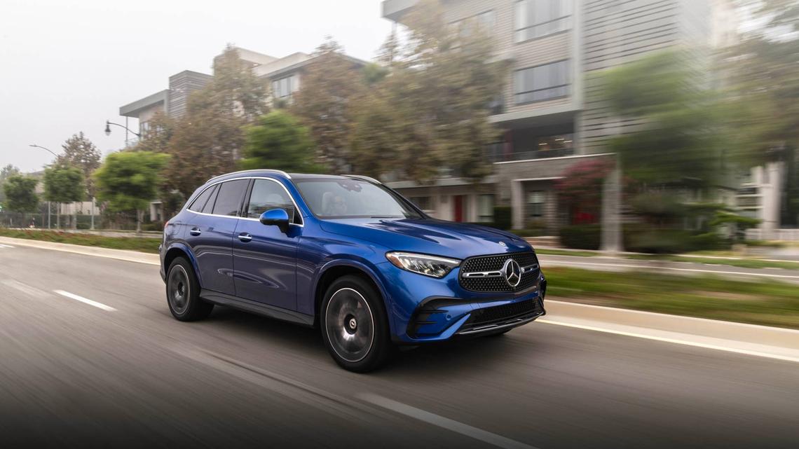2025 Mercedes-Benz GLC 