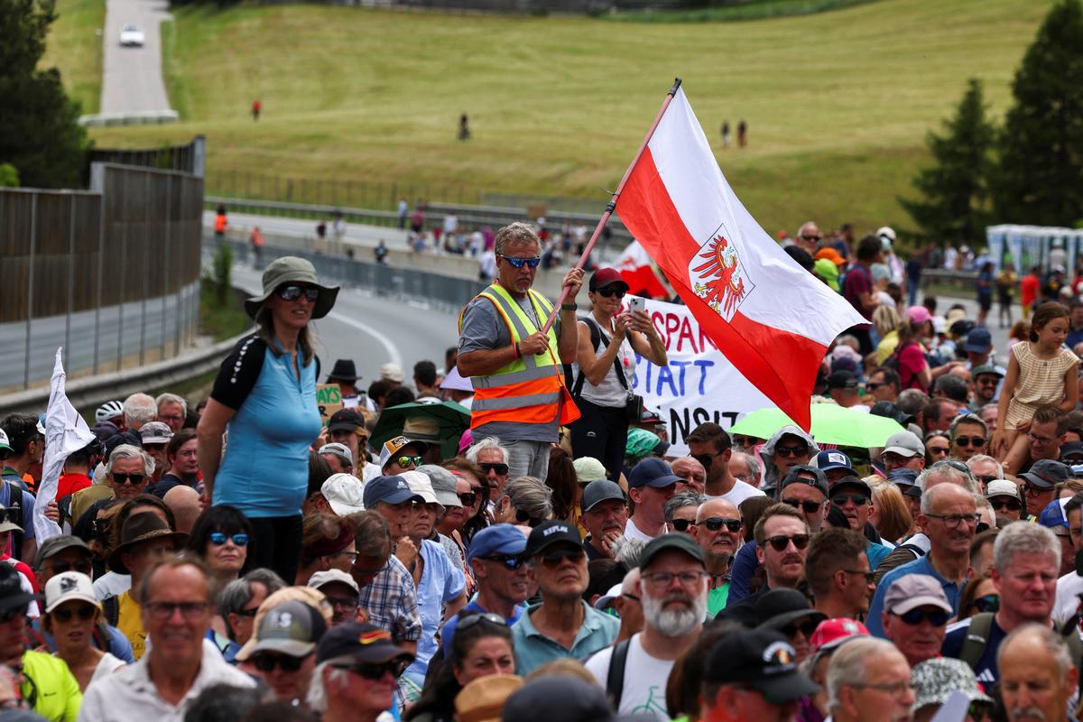 People demonstrate against the growing traffic load on the Brenner motorway between Austria and Italy, near Matrei, Austria, May 30, 2026. REUTERS/Christian Mang