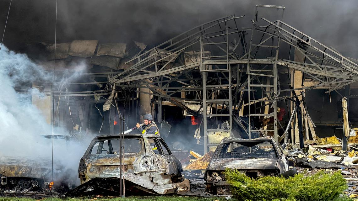 Ukraine says new attacks show Russia rejected truce offer
