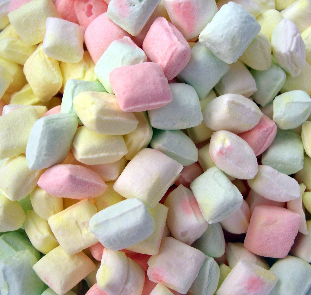  Private-brand candy manufacturer Candy Sense files for bankruptcy protection. 