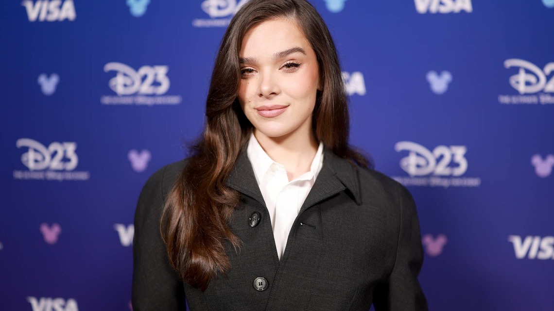 Hailee Steinfeld Makes First Red Carpet Appearance 4 Months After Welcoming First Child 