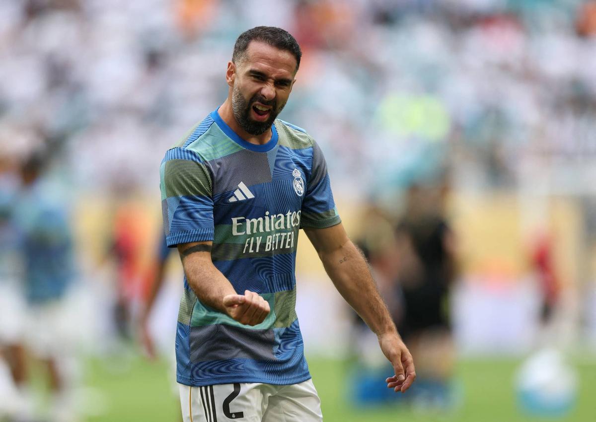  Real Madrid C.F. defender Dani Carvajal during the warm up before the match during a round of 16 match of the 2025 FIFA Club World Cup. Hannah Mckay-Reuters via Imagn Images