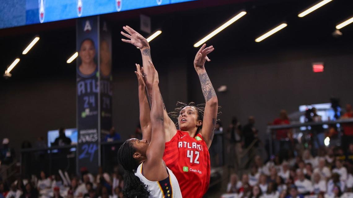 Reports: Sun inking Brittney Griner to $1 million+ deal 