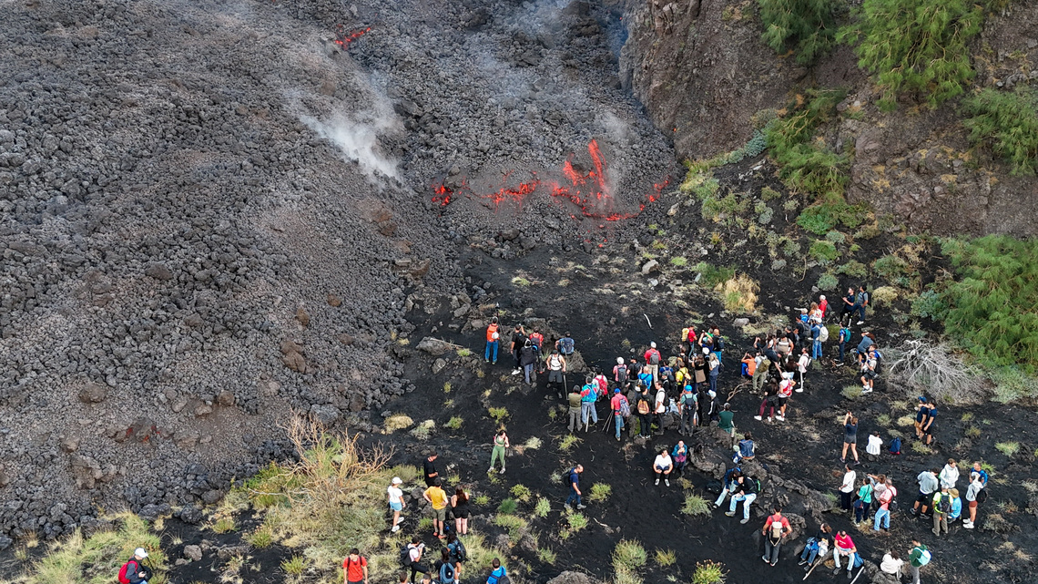 Etna ash keeps Catania airport shut until Friday, disrupting summer travel 