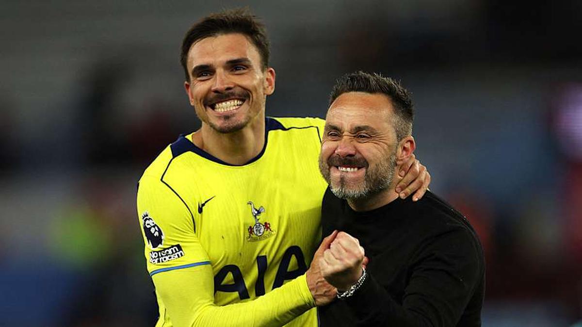  Spurs performed superbly at Villa Park last weekend. | Adrian Dennis/AFP/Getty Images 