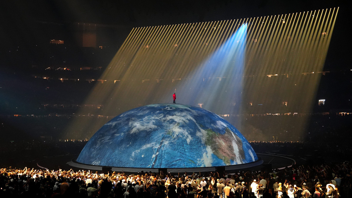 Ye expands 2026 tour with 3 new stadium dates in Texas, Arizona