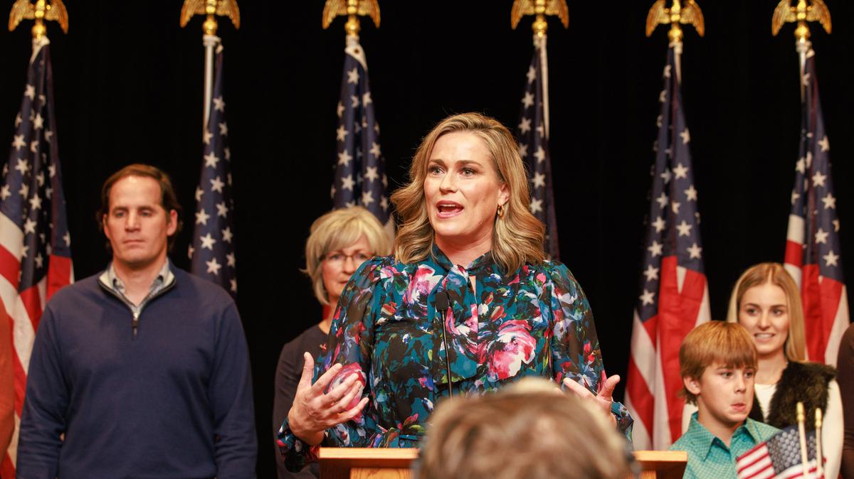 Republican Tiffany Smiley speaks to supporters at the Hyatt Regency Bellevue on Nov. 8, 2022 after she failed to unseat U.S. Senator Patty Murray.