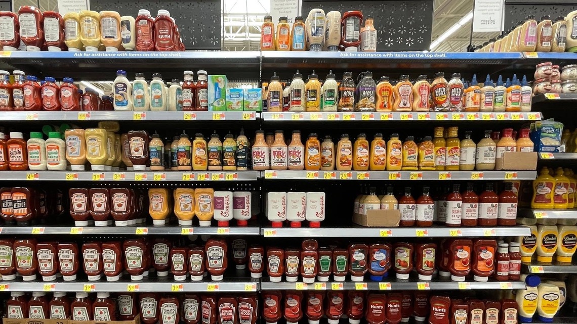 Walmart lands 3 exclusive Heinz sauces in all-American flavors 