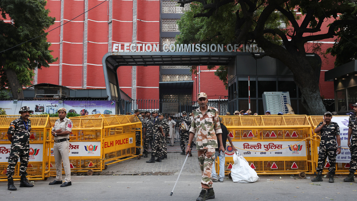 Declared dead: Indian voters fight to get back on electoral rolls ...