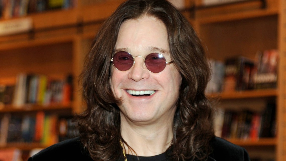 Kelly Osbourne Honors Ozzy With Emotional Message and Photos on the 1st Father's Day Since His Death 