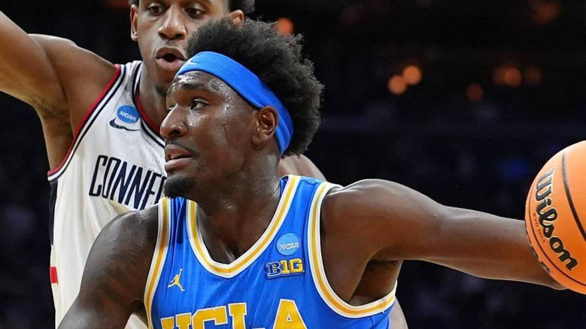  Mar 22, 2026; Philadelphia, PA, USA; UCLA Bruins forward Eric Dailey Jr. (3) dribbles the ball against the UConn Huskies in the first half during a second round game of the men's 2026 NCAA Tournament at Xfinity Mobile Arena. Mandatory Credit: Kyle Ross-Imagn Images | Kyle Ross-Imagn Images 